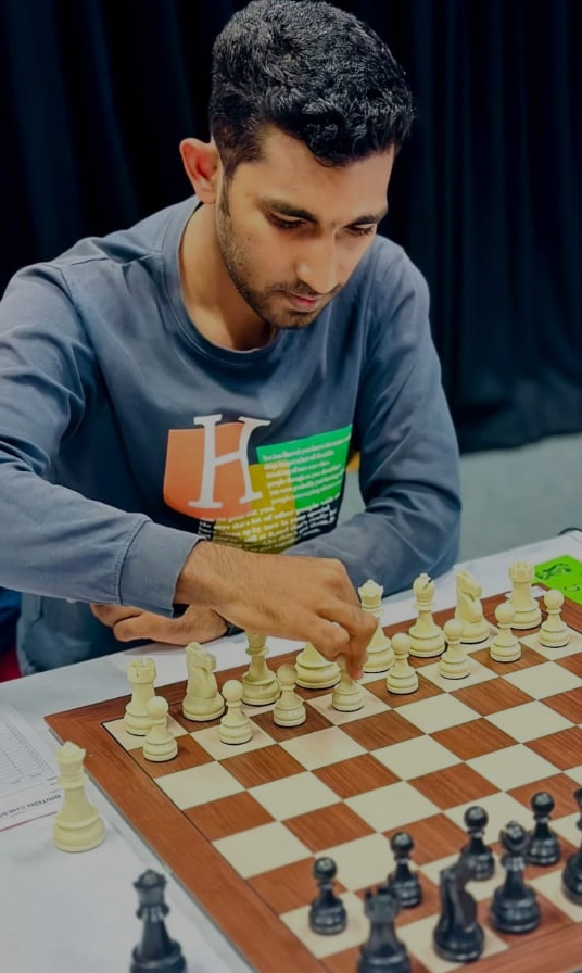 playing chess at prochessmates